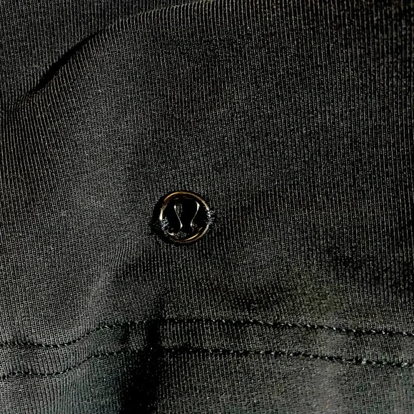 Lululemon jacket - Picture 4 of 5